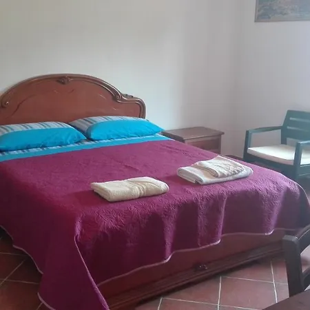 Le Querce 3* Girasole