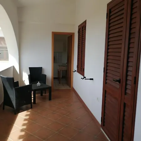 Le Querce 3* Girasole